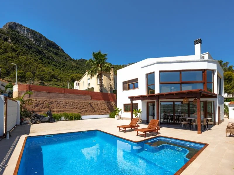 Villa eficiente con piscina privada