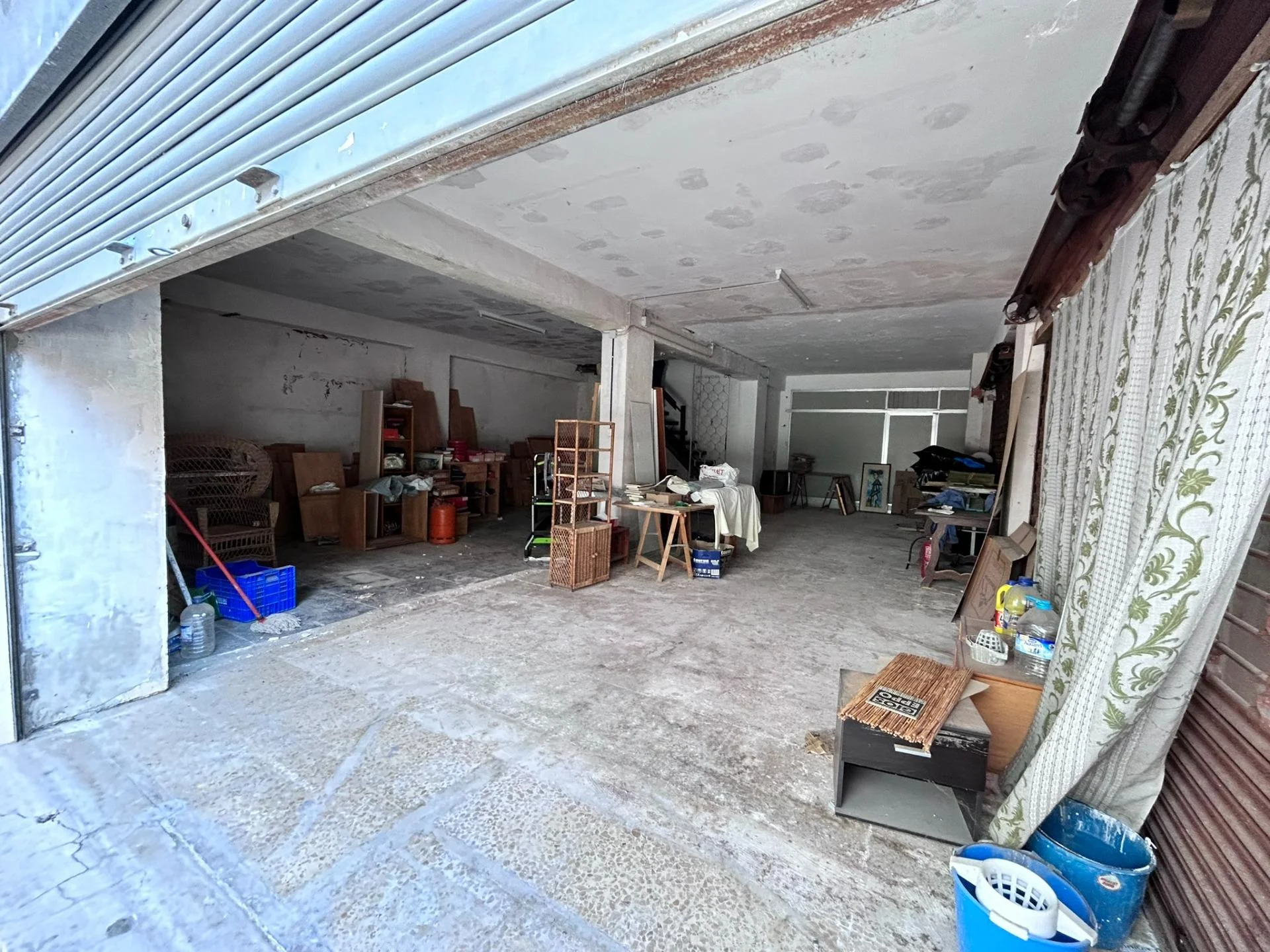 Amplio local comercial en Salou, 200 m²
