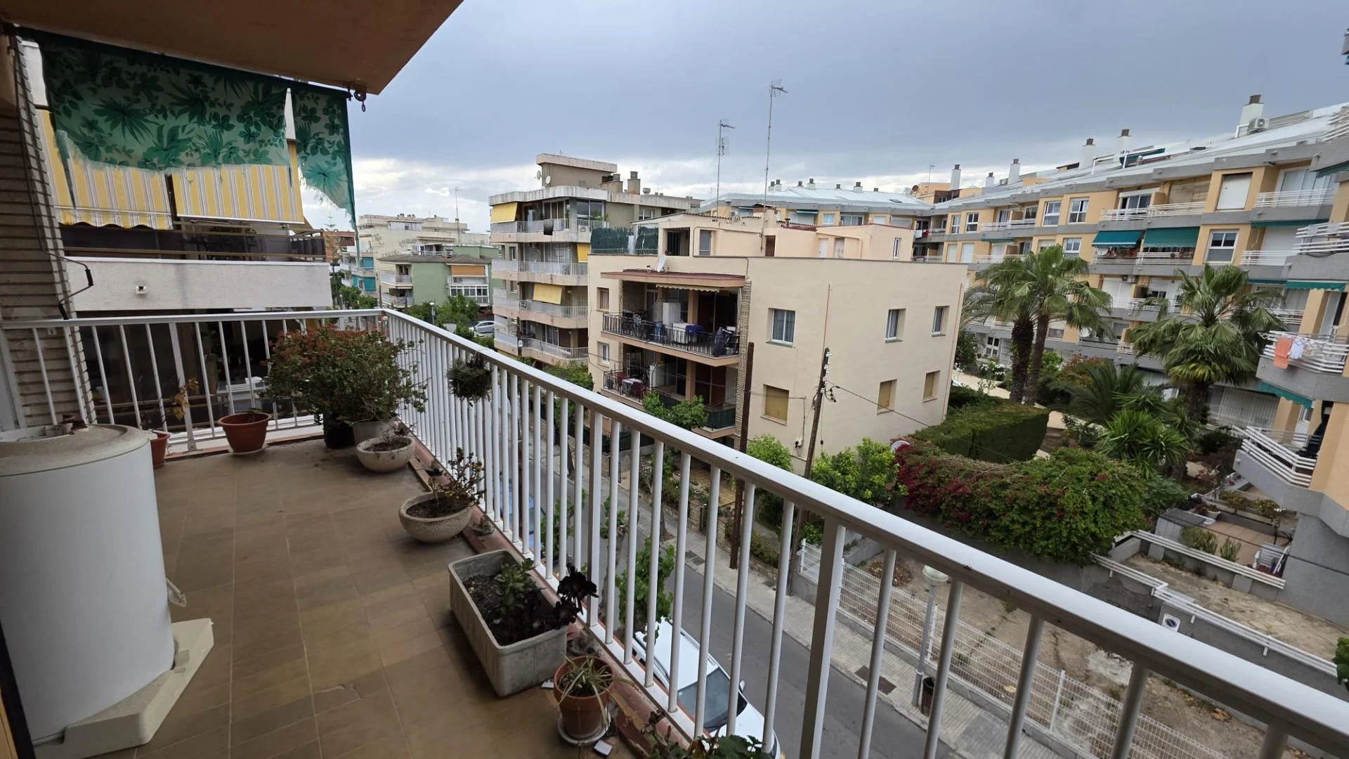 Piso en Barenys, cuatro dormitorios