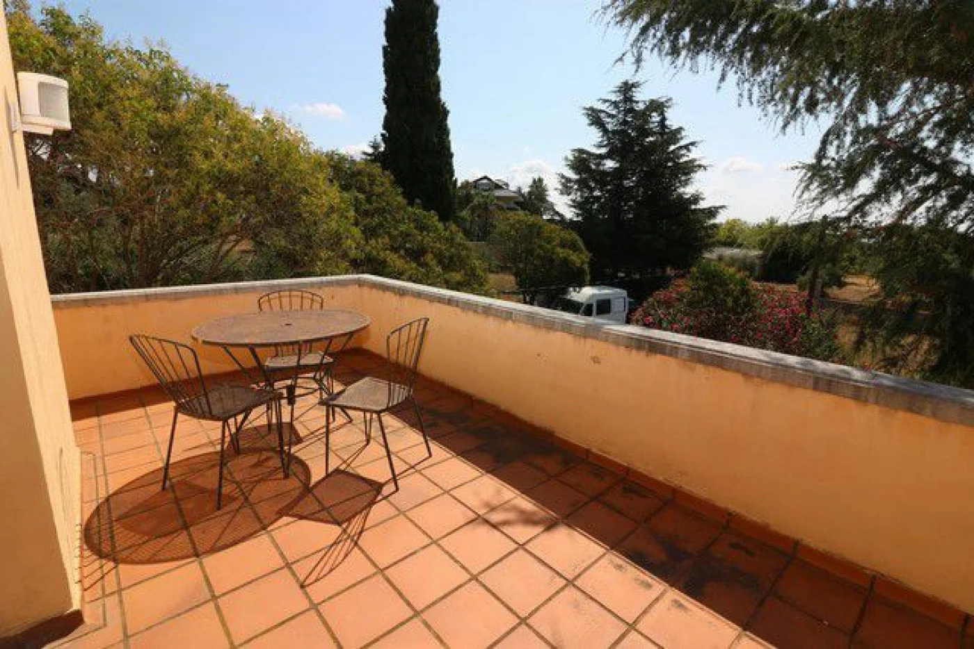 Casa grande con parcela de 18.000 m²
