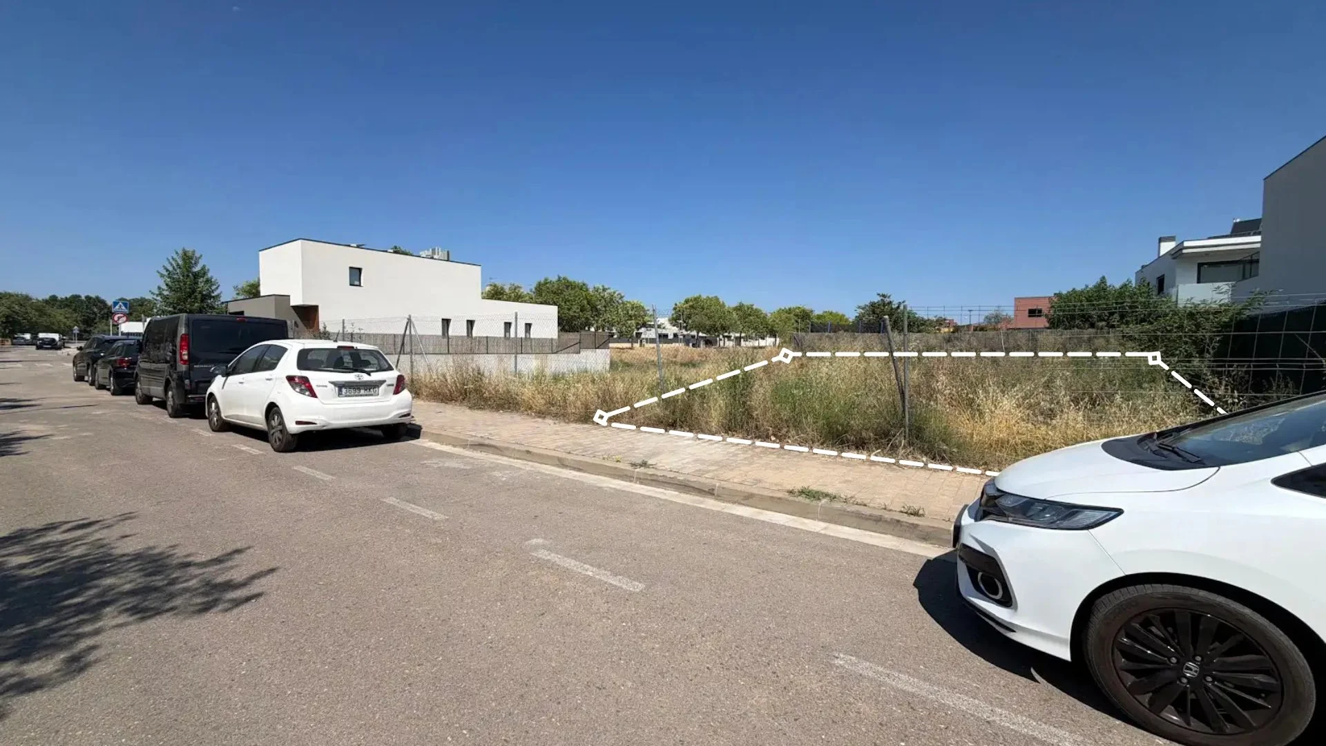 Parcela edificable de 451 m² cerca de Girona