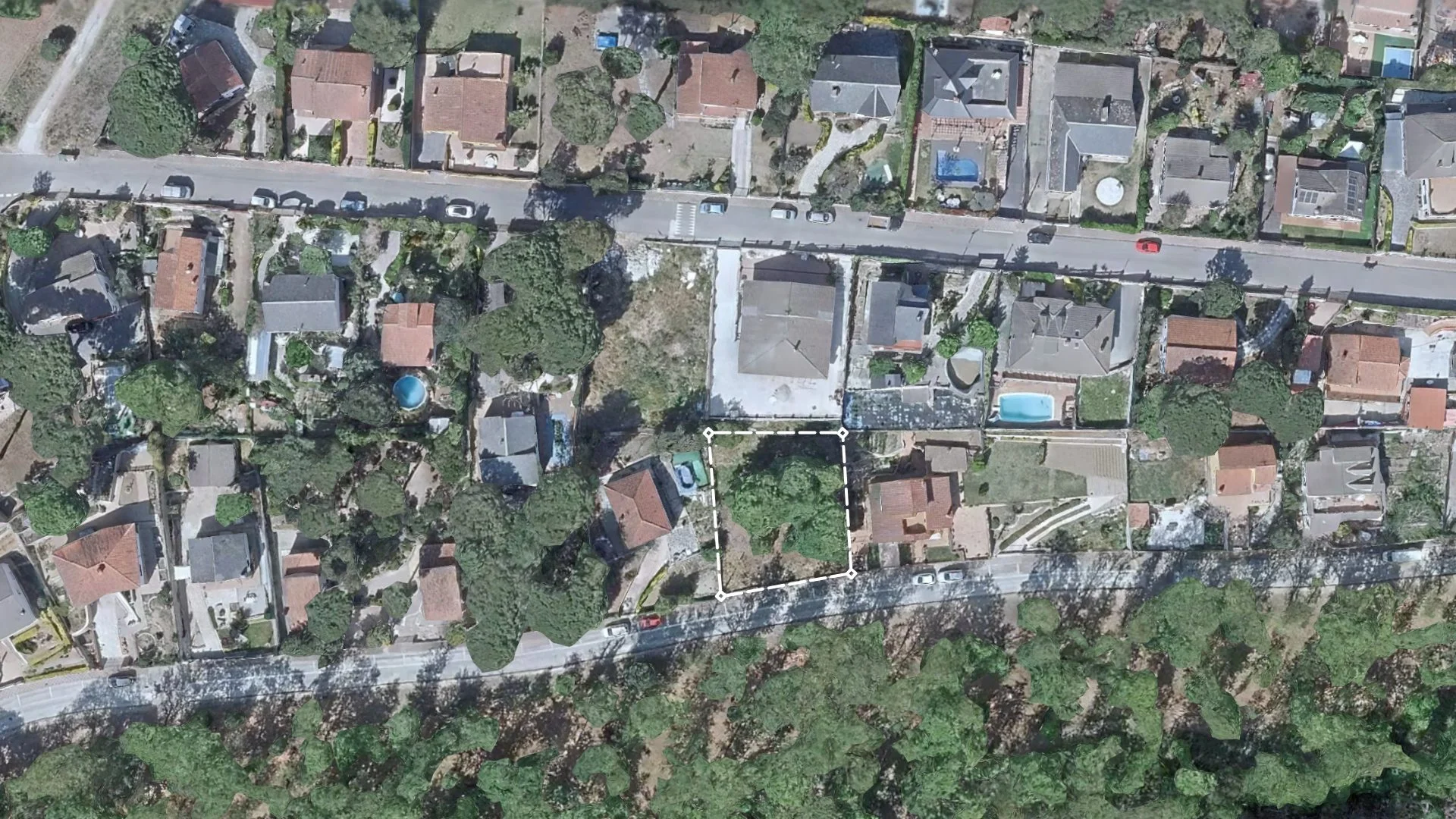Parcela urbana de 600 m² en Riells