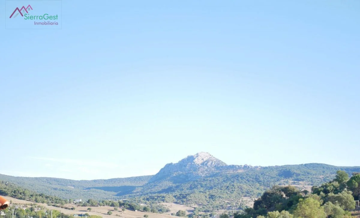 Parcela de expansión de 106 m² en Ubrique
