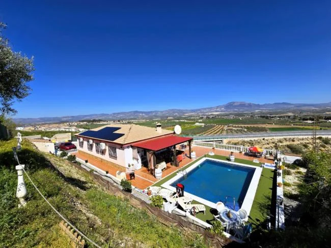 Chalet with private pool and large plot
