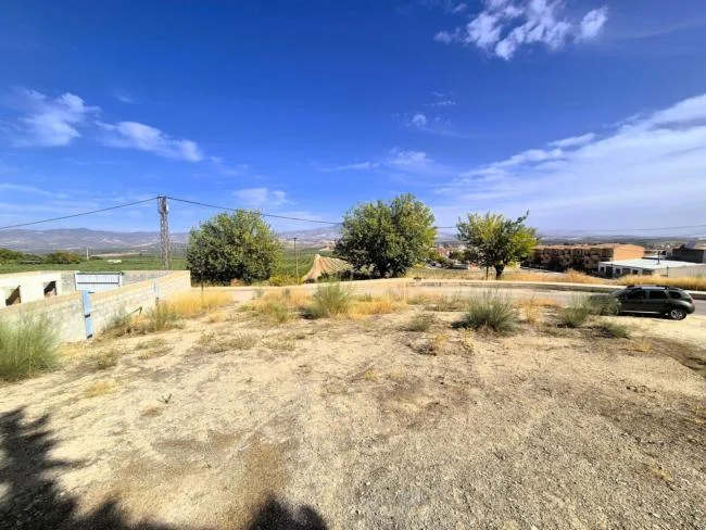 Solar urbano de 500 m² en Moraleda