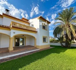 Spacious Beniarbeig chalet with private pool