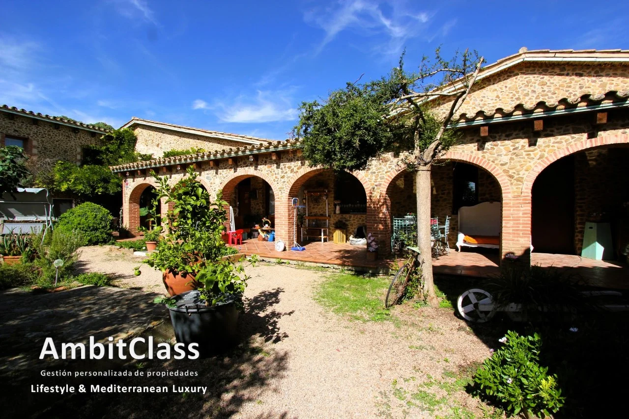 Historic equestrian estate near Barcelona