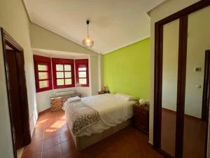 Adosado en Cáceres, 4 habitaciones