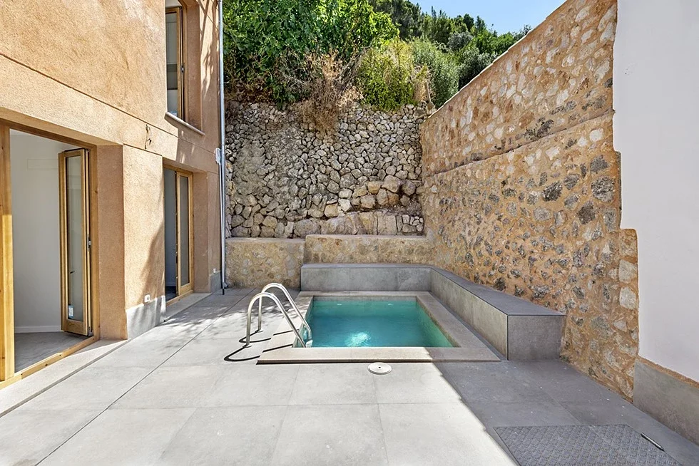 Casa adosada en Bunyola con piscina y vistas