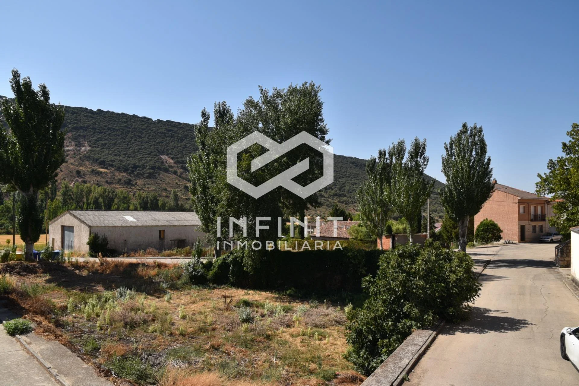 Casa rural en Muduex con patio privado