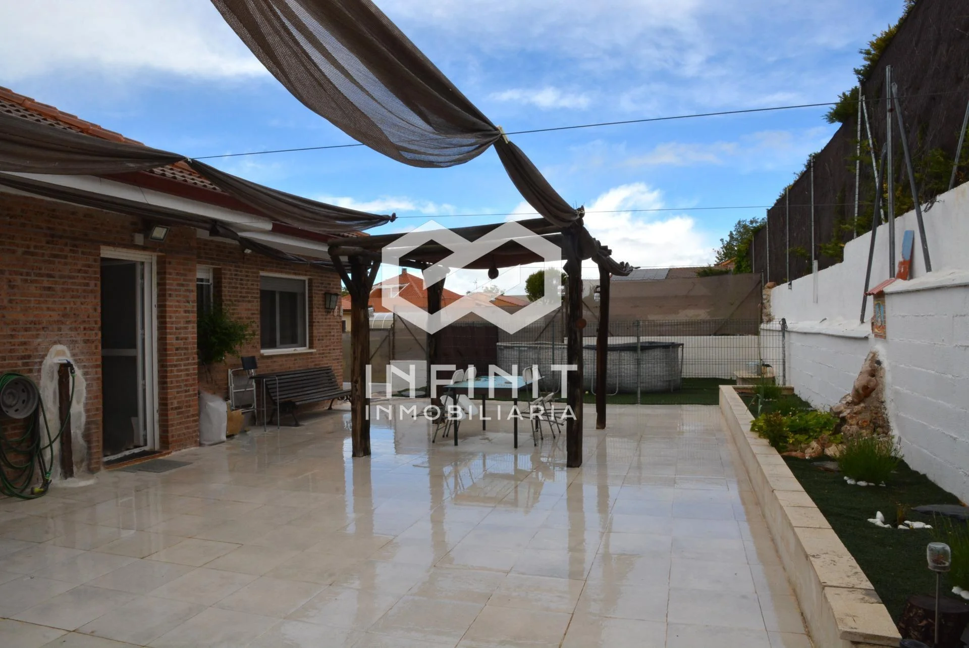 Chalet independiente en Yebes, 3 dormitorios