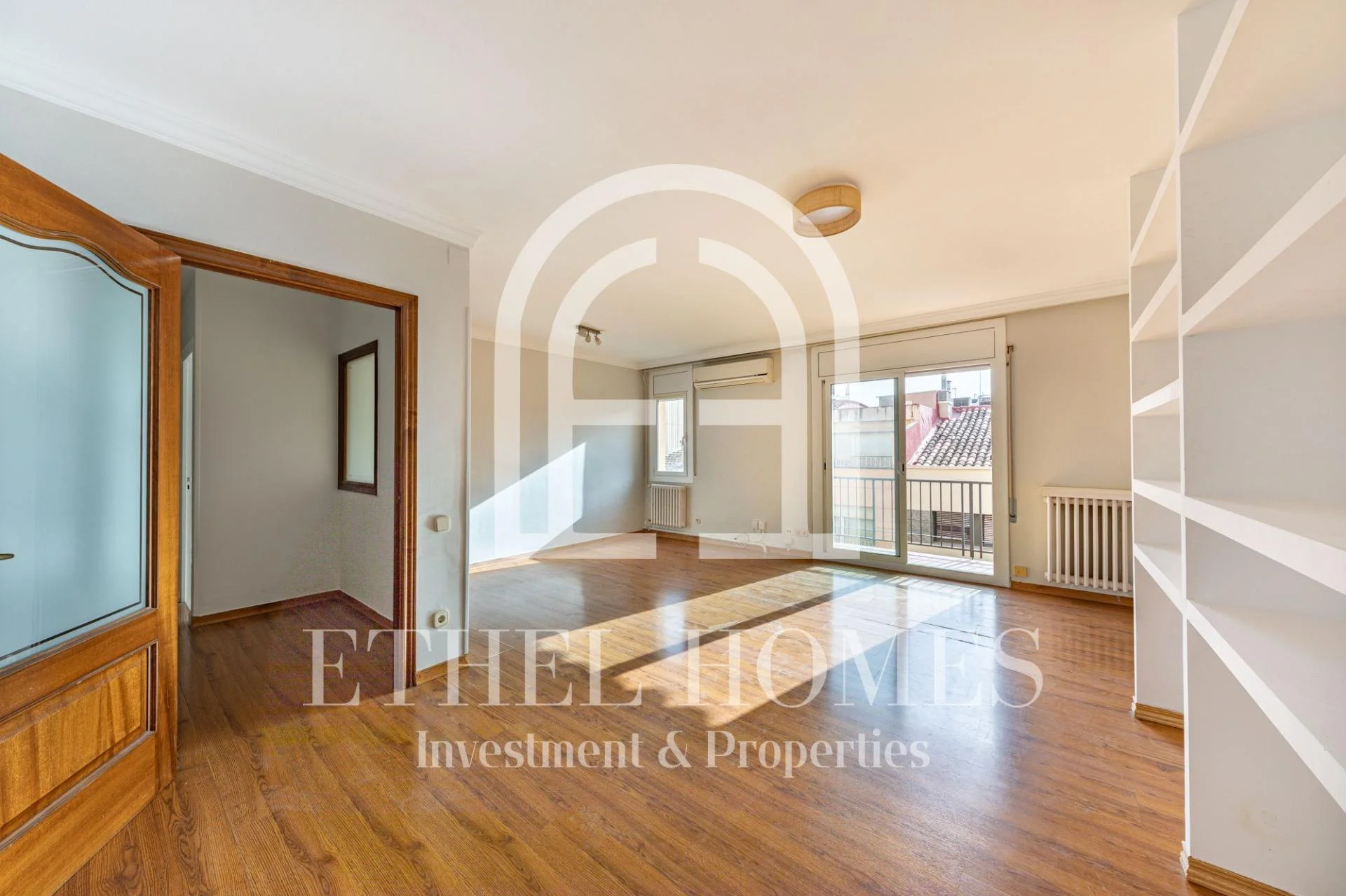 Good-condition Terrassa centre flat, 3 bedrooms