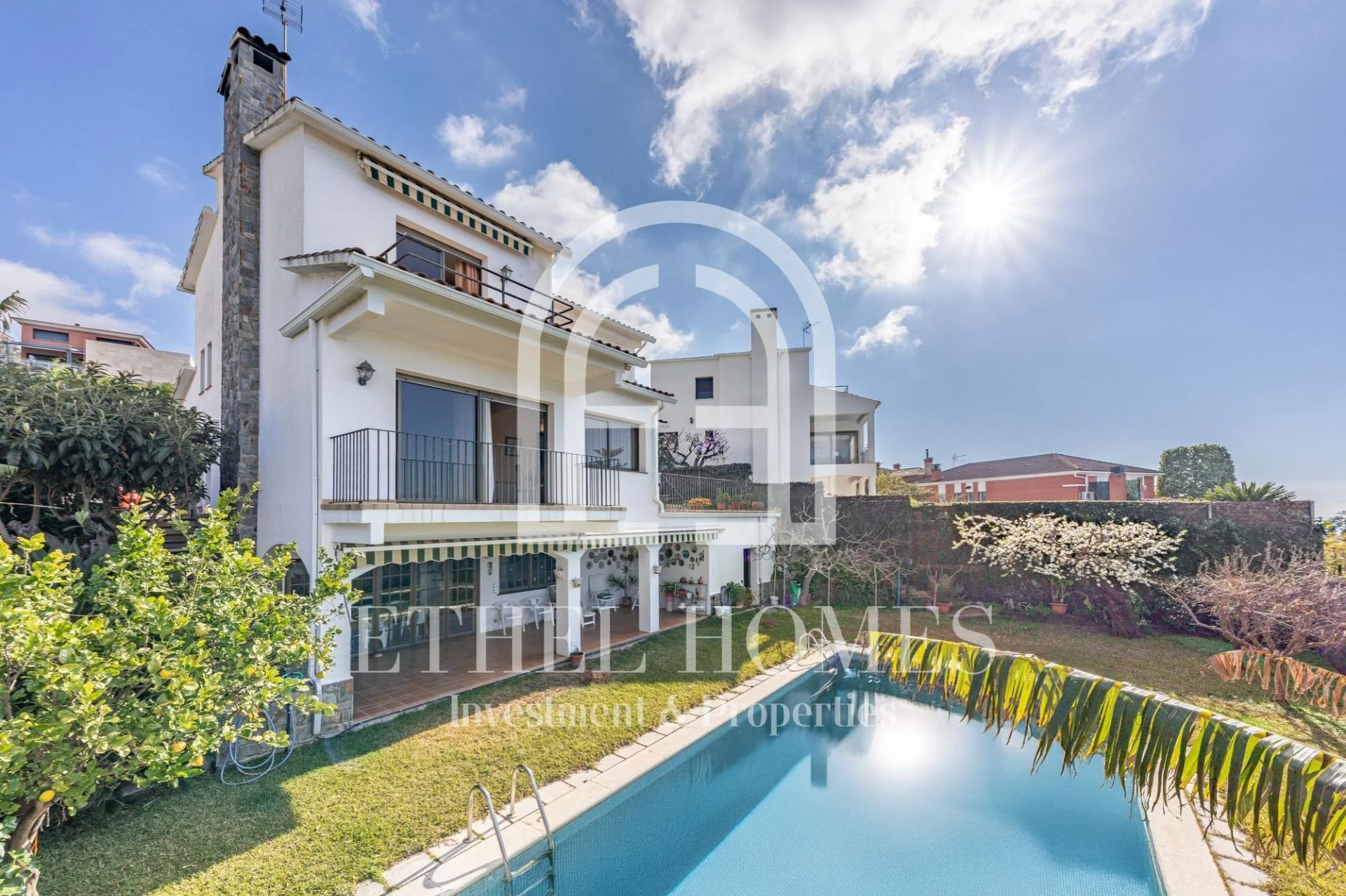 Casa para reformar en Vallmaora, 4 dormitorios