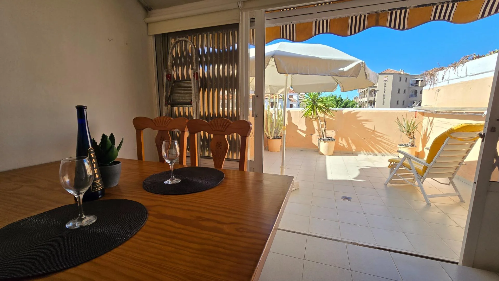Apartamento luminoso en Los Cristianos con dos terrazas