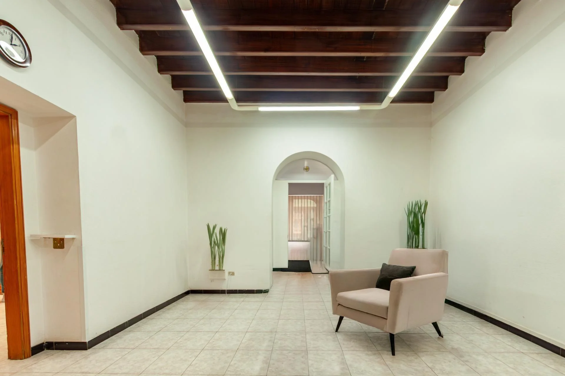 Historic Arenales building, 686 m², renovation