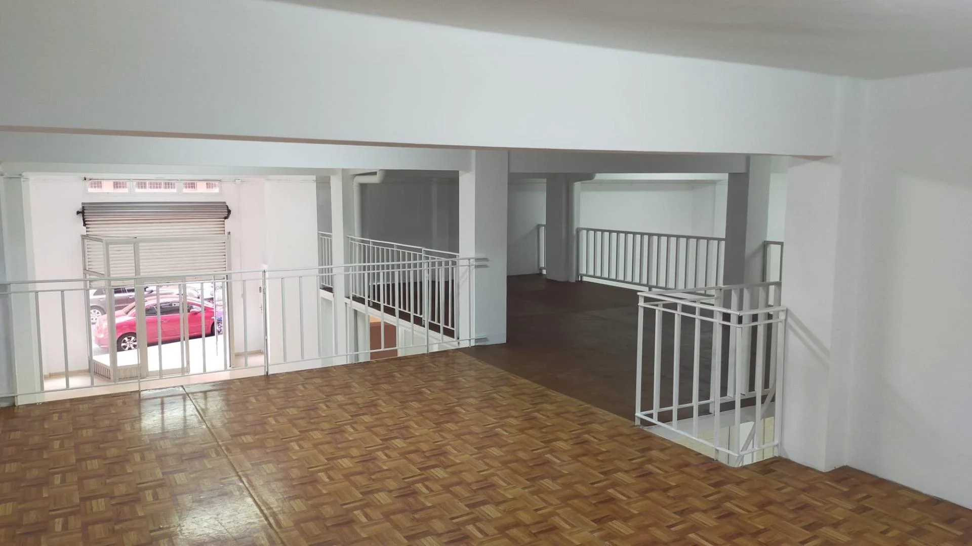 Local comercial orientado al sur, 235 m²