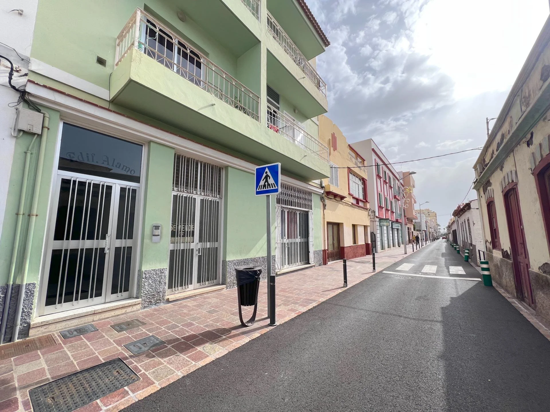Basement business premises near coast