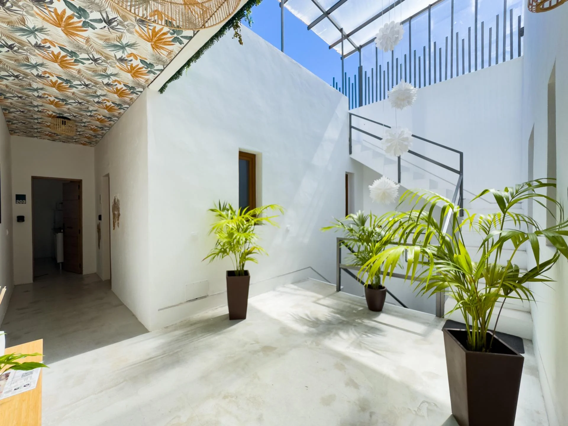 Casa reformada de ocho dormitorios con piscina