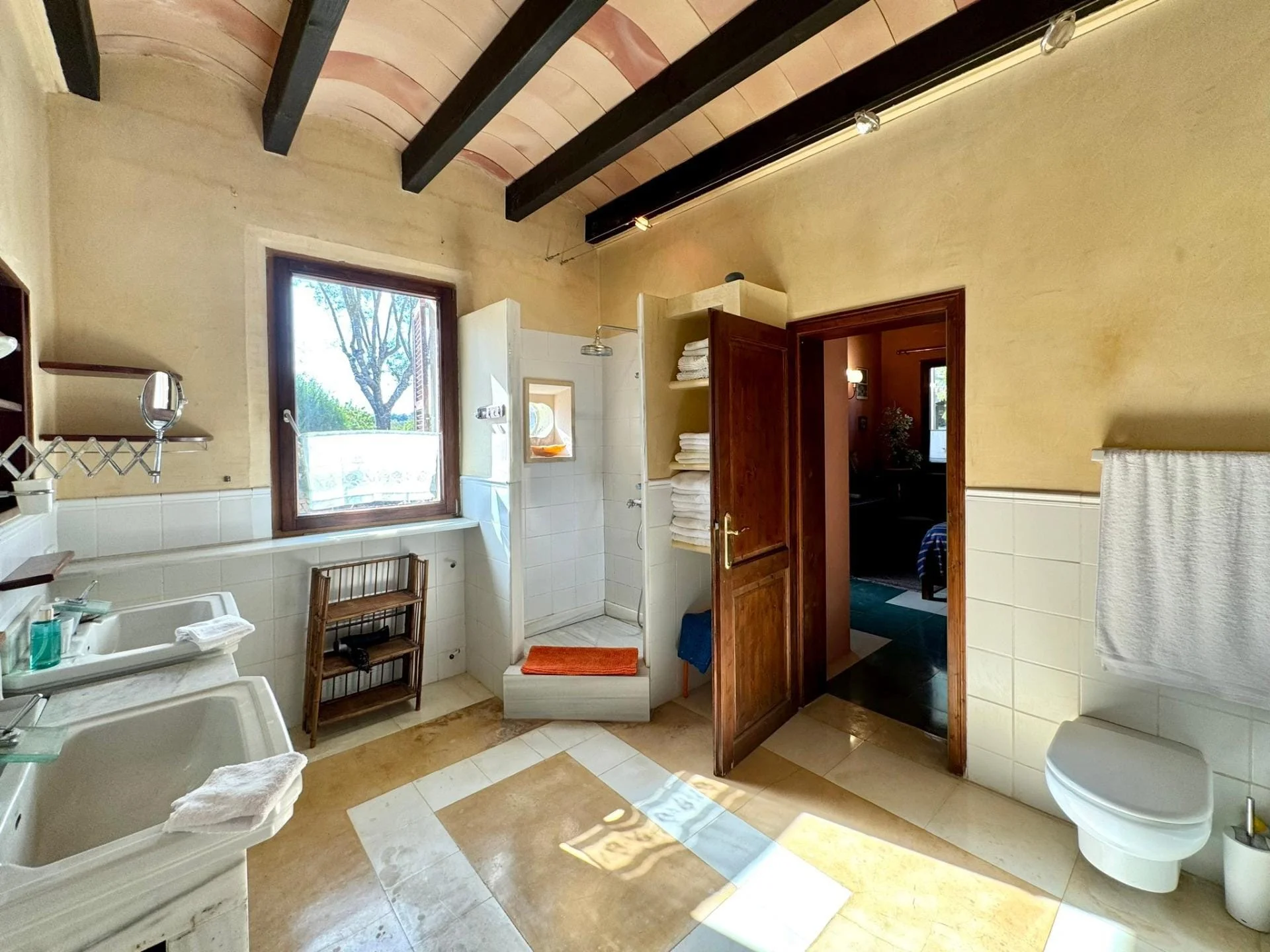 Villa con licencia turística y siete dormitorios