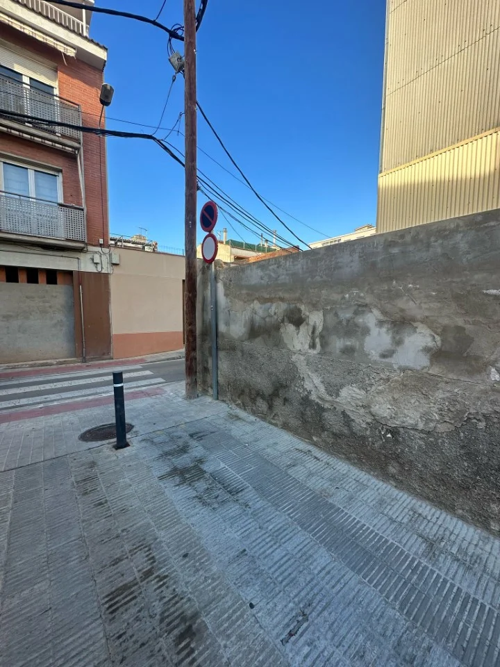 Central residential plot, 82 m²