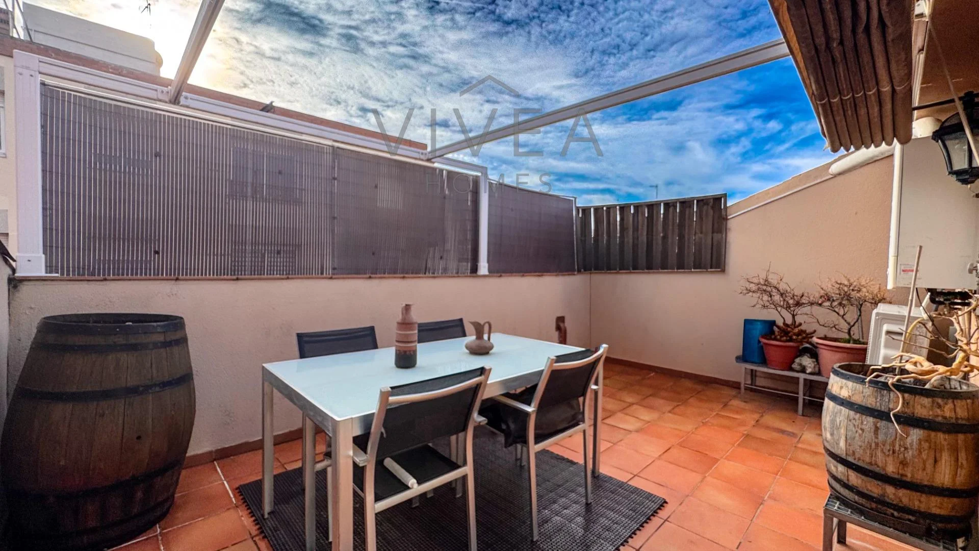 Semi-new duplex penthouse, two bedrooms