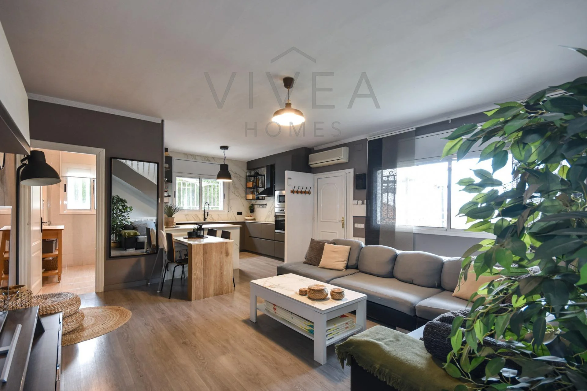 Casa con vistas a montaña y piscina privada