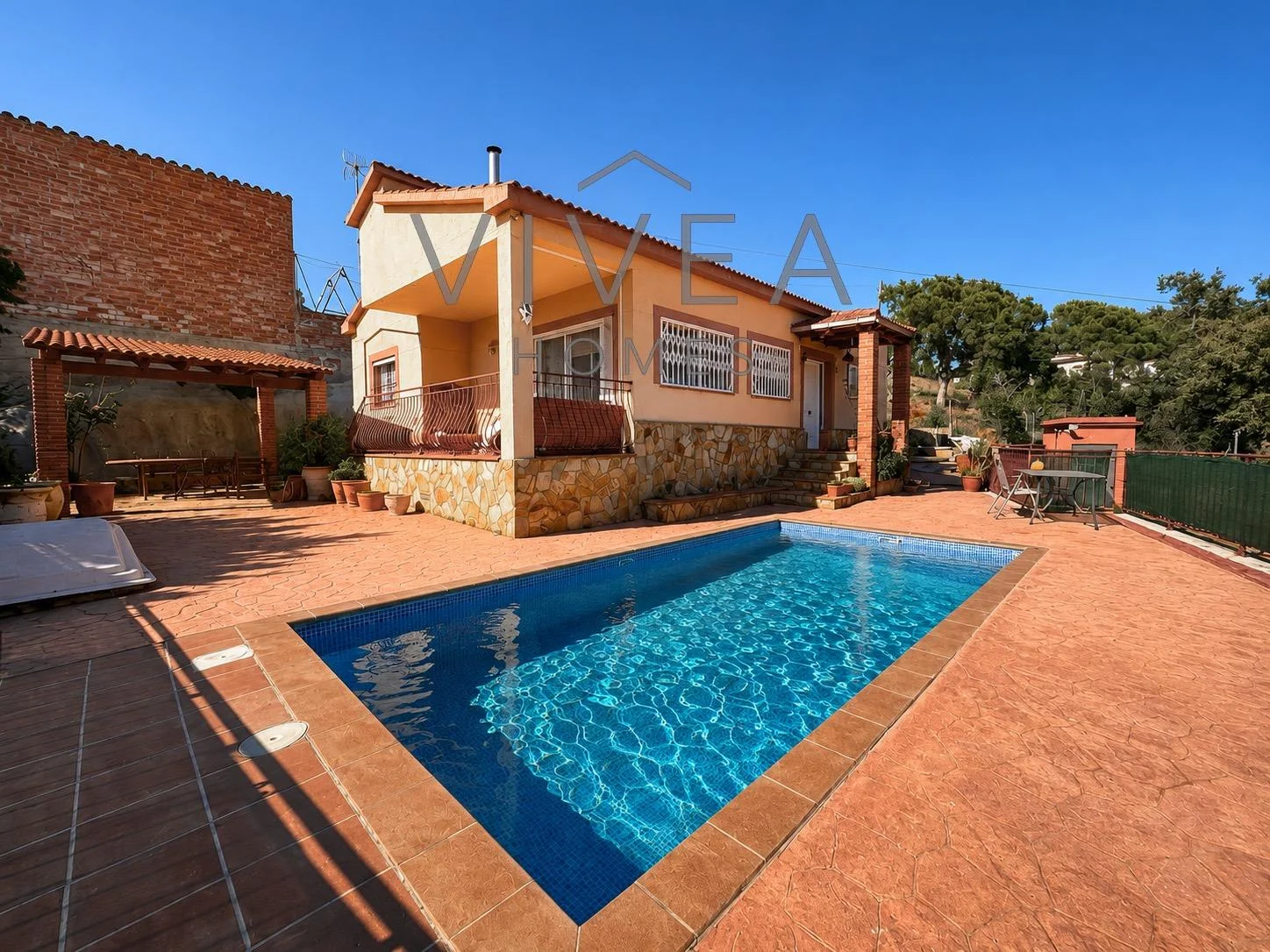 Casa en Vidreres con piscina privada