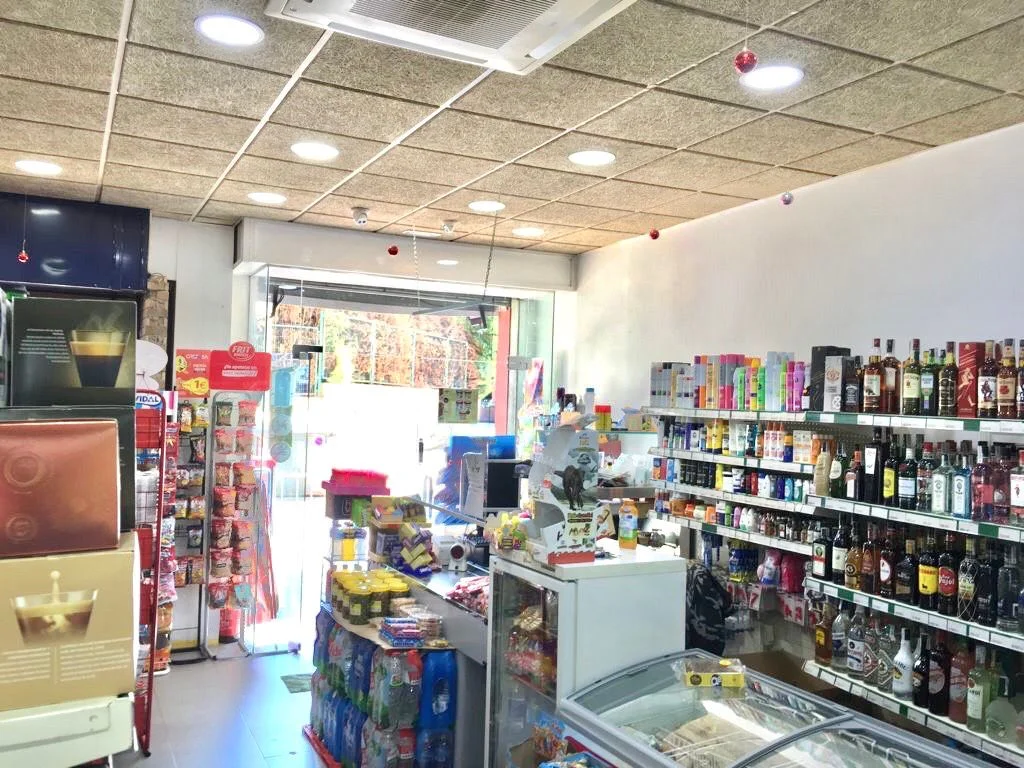Local comercial a pie de calle en Castellar