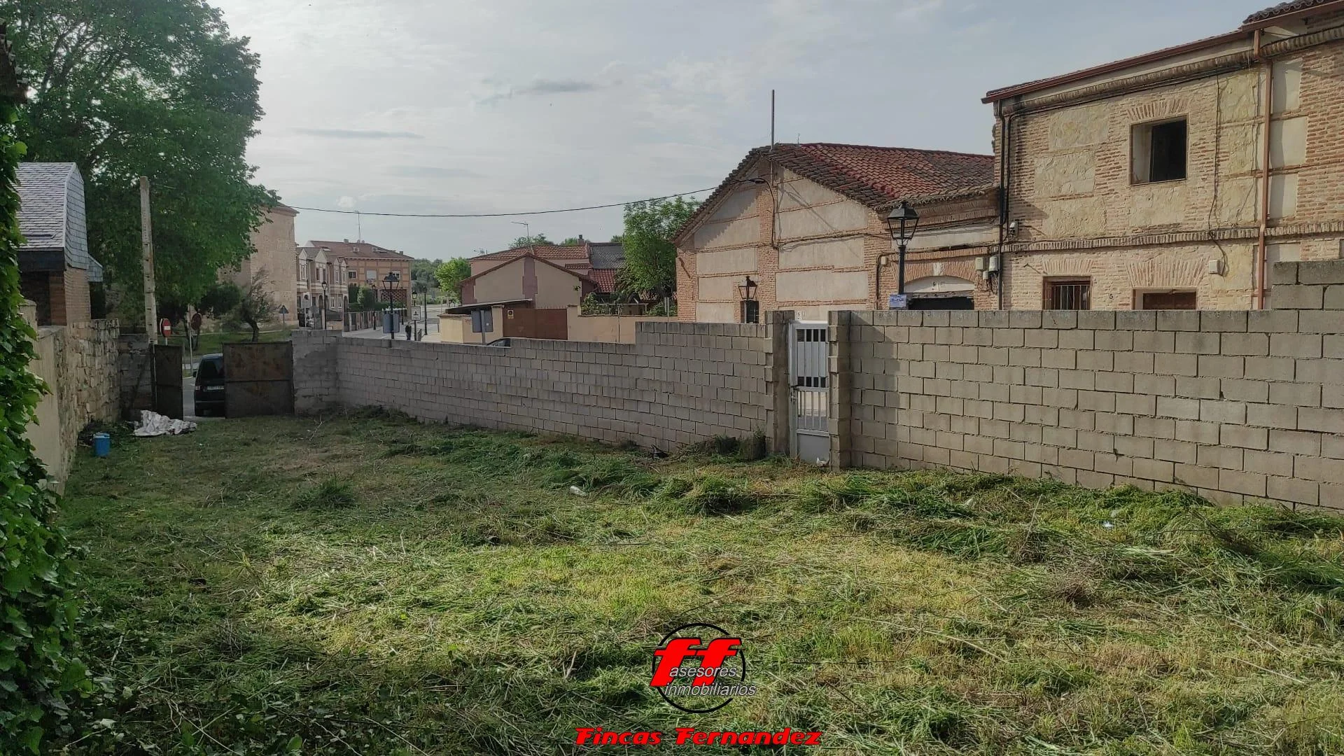 Parcela urbana en Centro, 398 m²