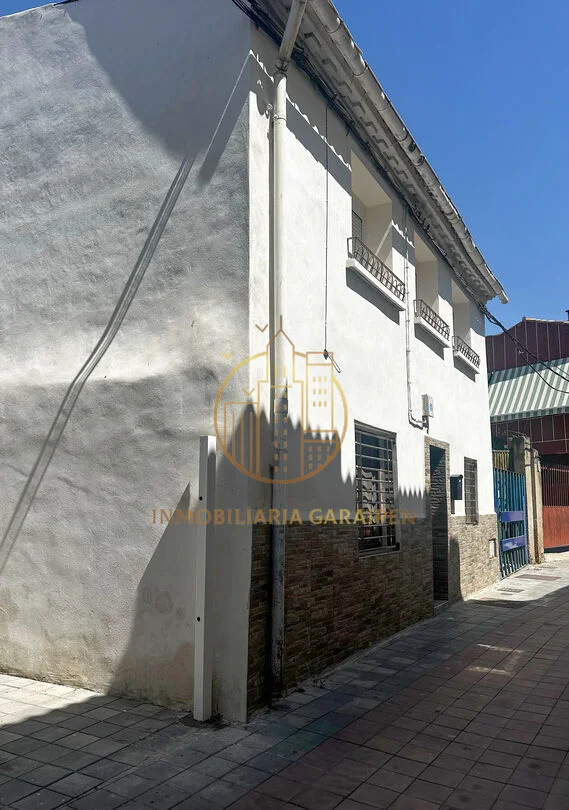 Casa reformada en Marcilla, cuatro dormitorios