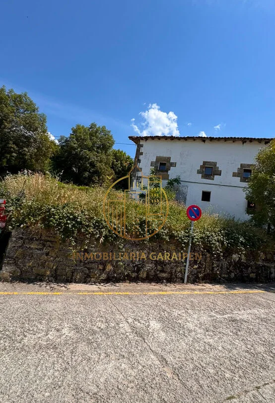 Gran casa rural con potencial de rehabilitación