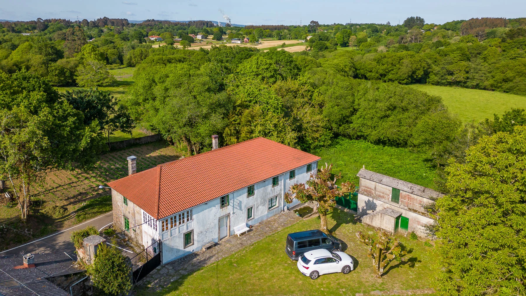 Casa histórica de piedra con 8 dormitorios