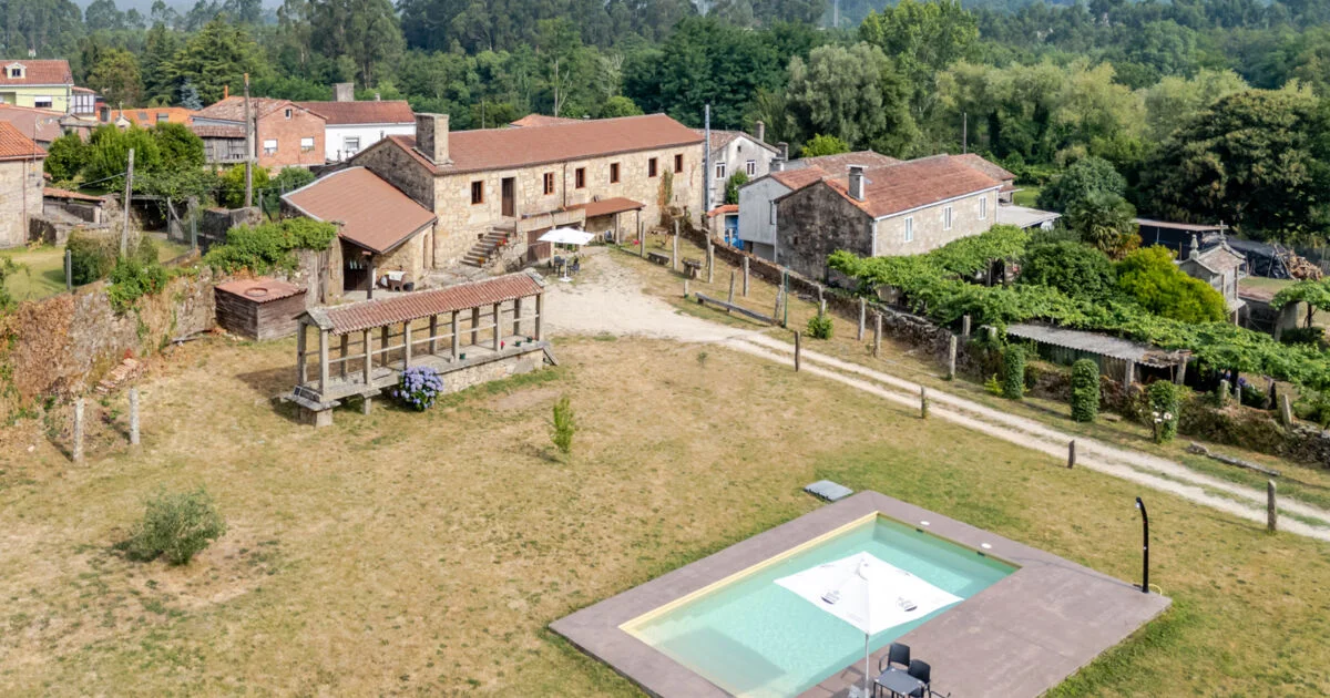 Albergue operativo junto al Camino