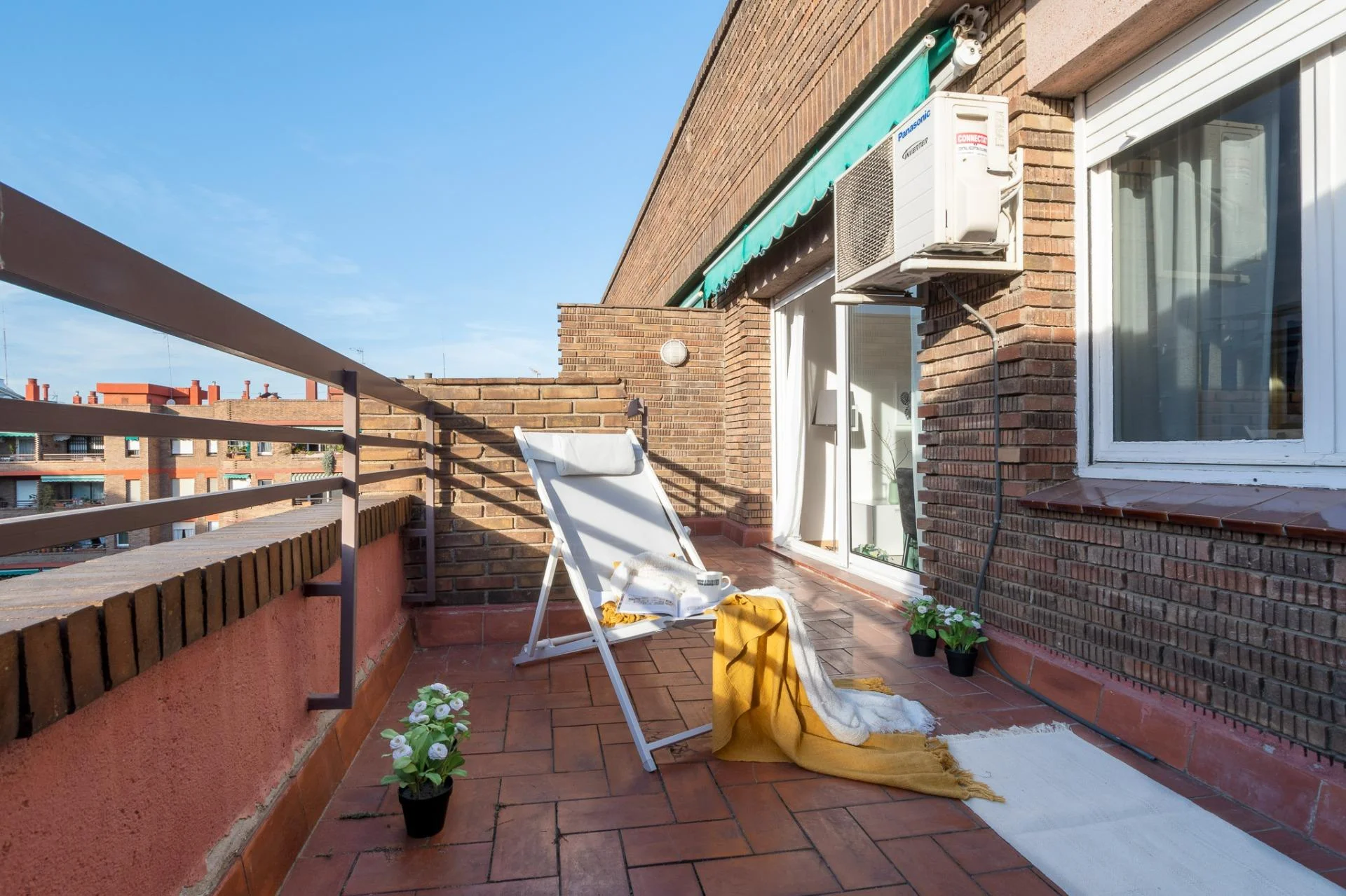 Ático reformado en Barcelona, 3 habitaciones