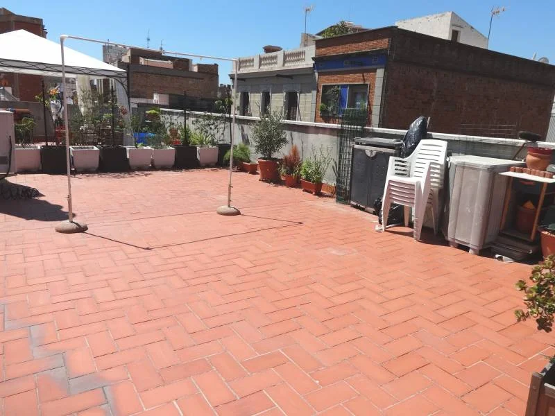 Ático en Sants con terraza de 55 m²