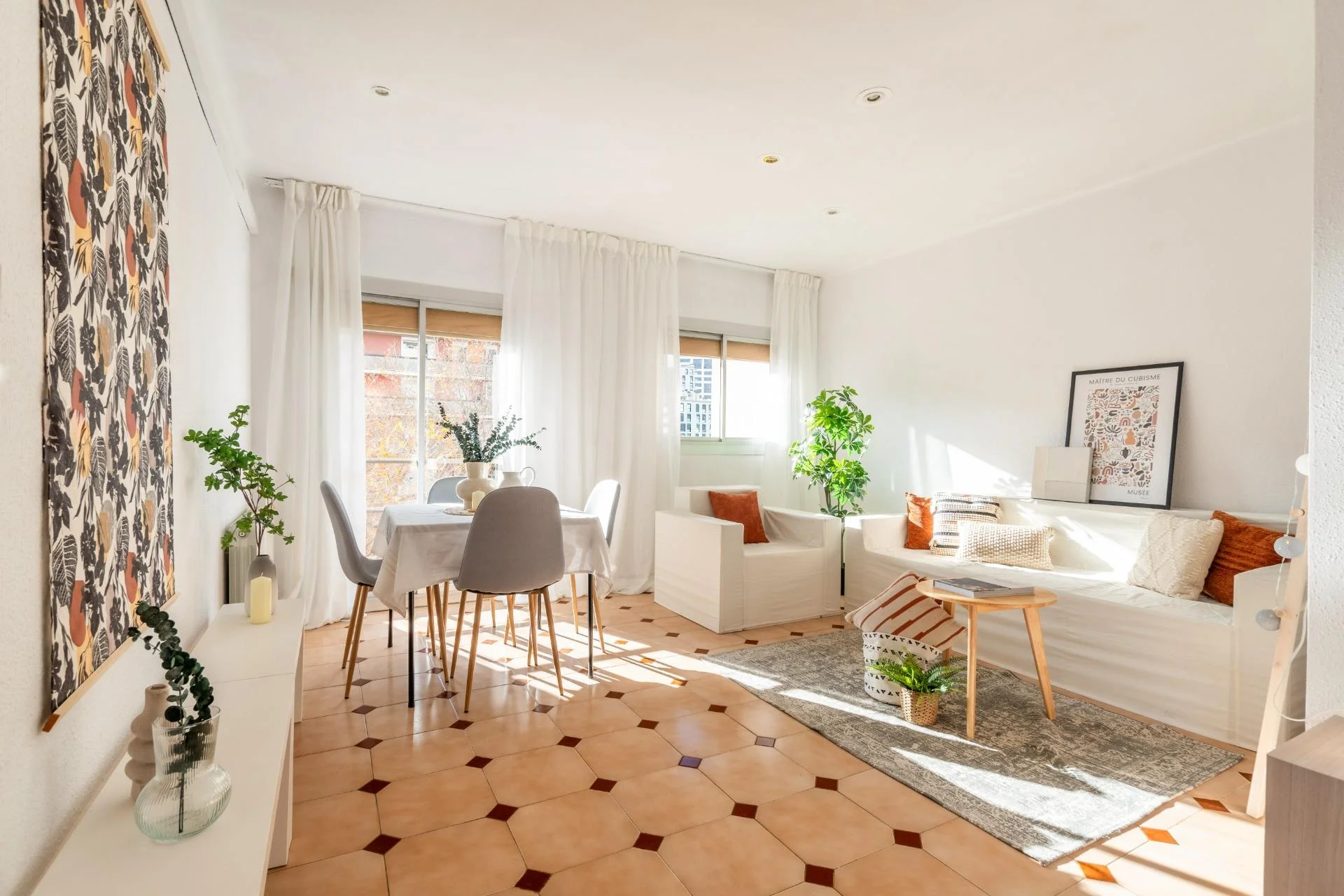 Coastal Poblenou duplex with two bedrooms