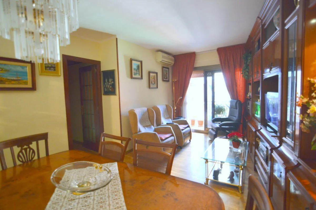 Four-bedroom flat in Poblenou