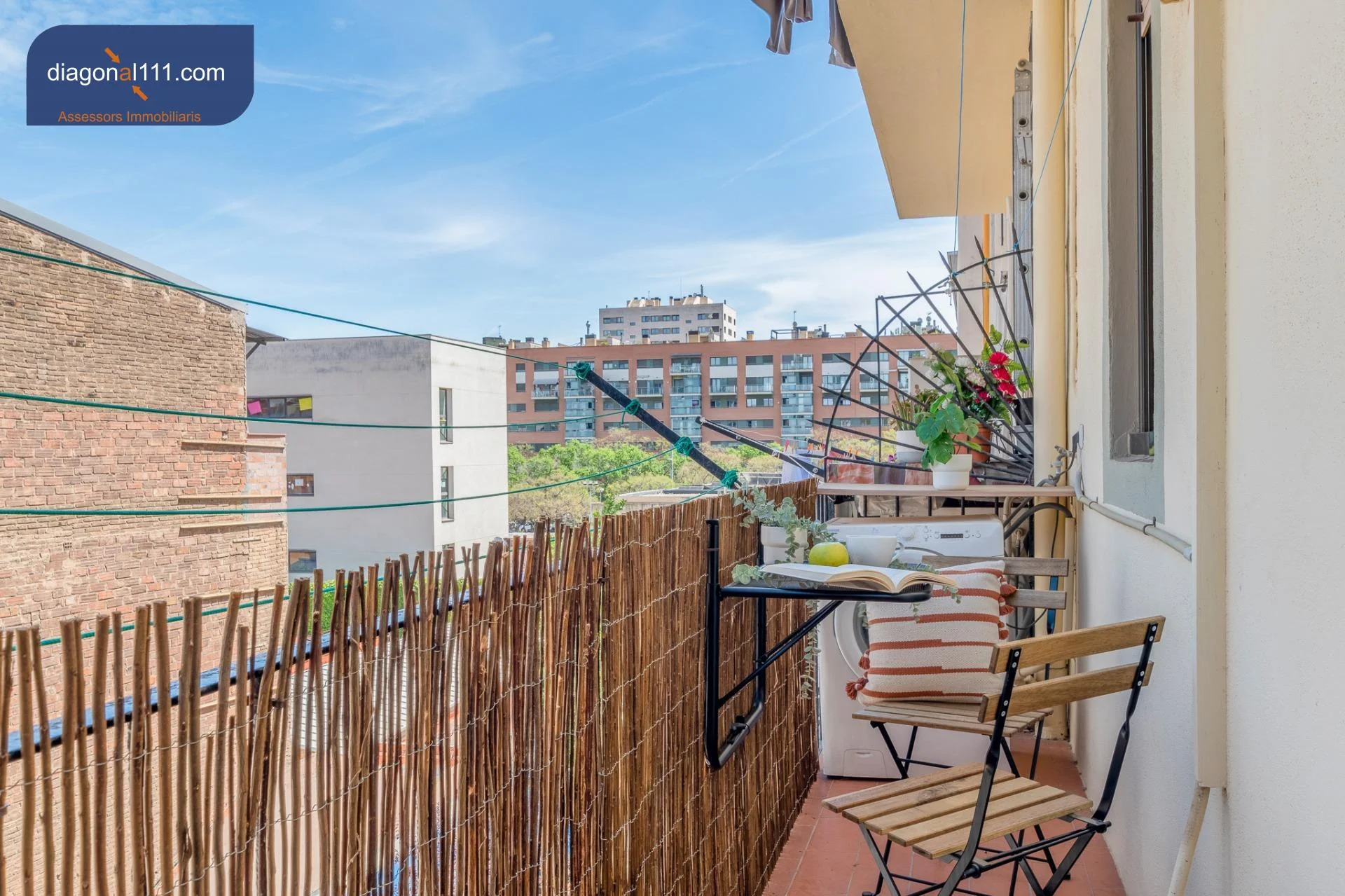Piso histórico en Poblenou, tres habitaciones