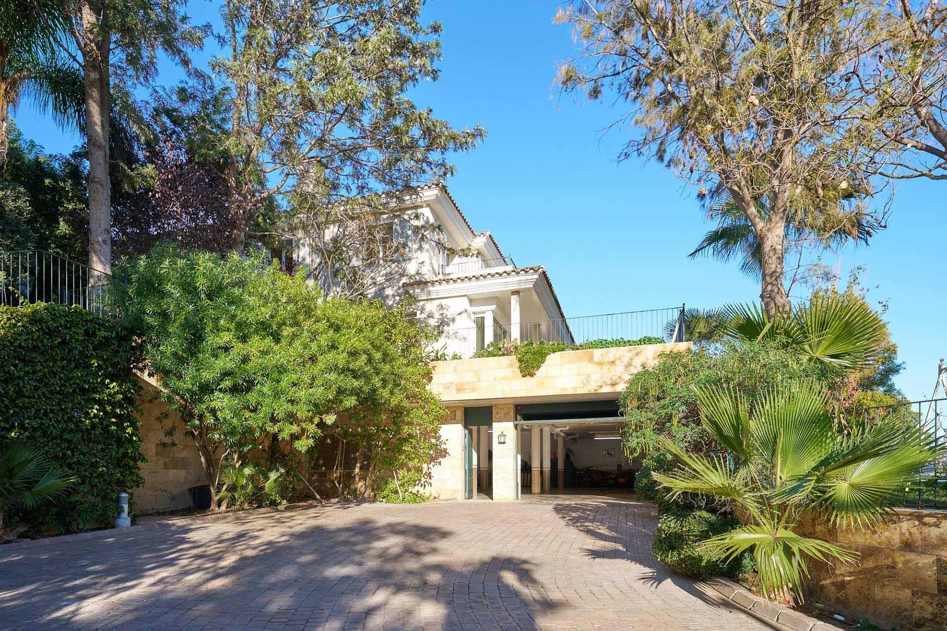 Luxury Sitges villa with 910 m²