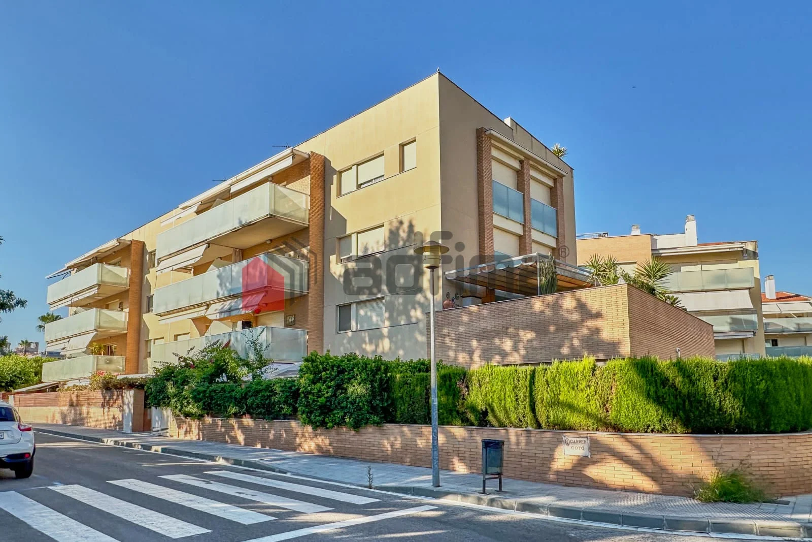 Coastal Altafulla apartment with communal pool
