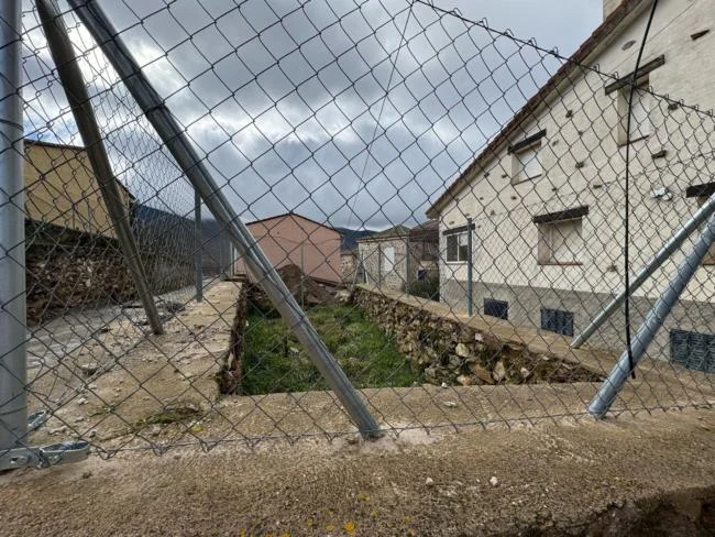 Urban plot in Garganta, 47 m²