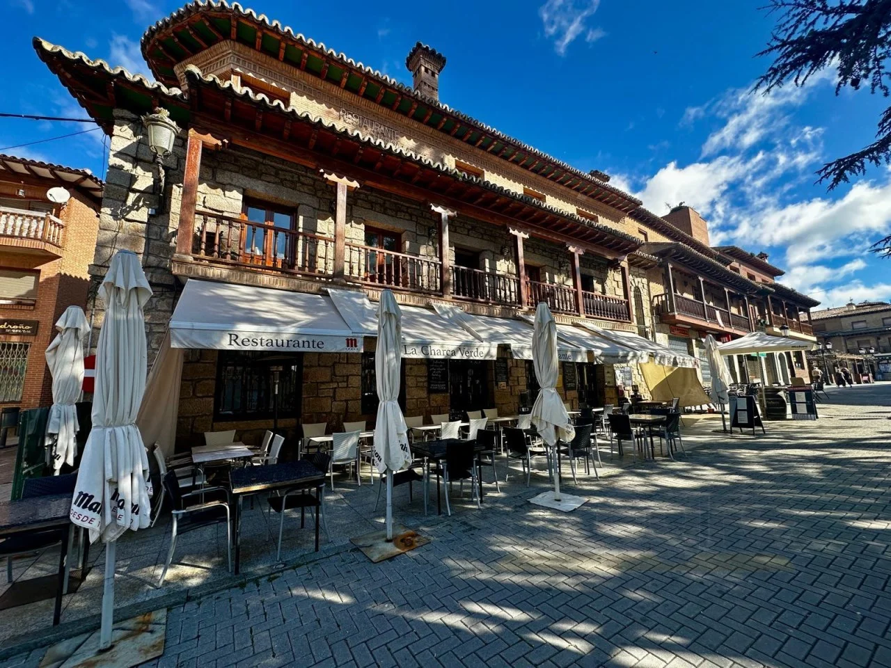 Historic building with operating restaurant