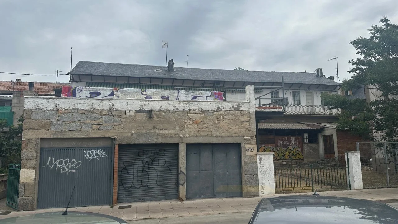 Buildable plot in Villalba Estación