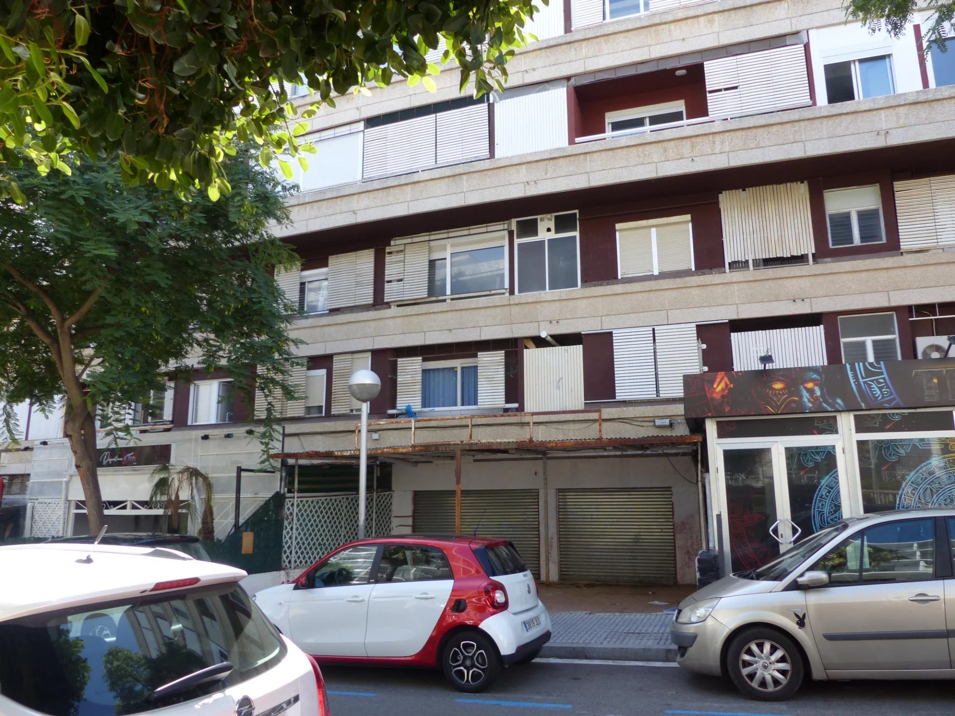 Local comercial en Salou, 135 m²
