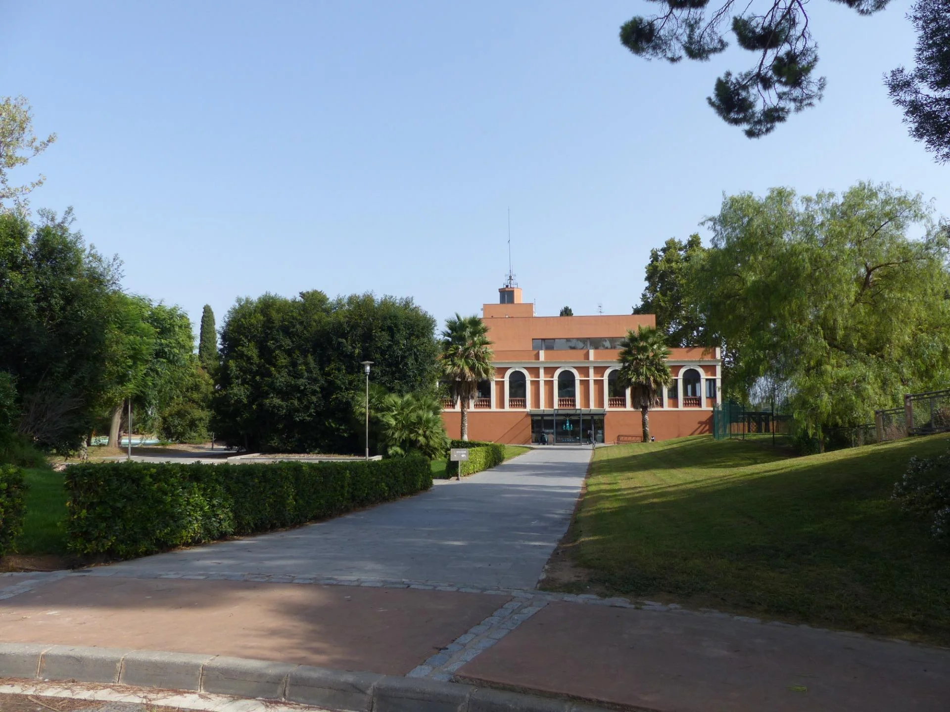 Developable Reus land with golf views