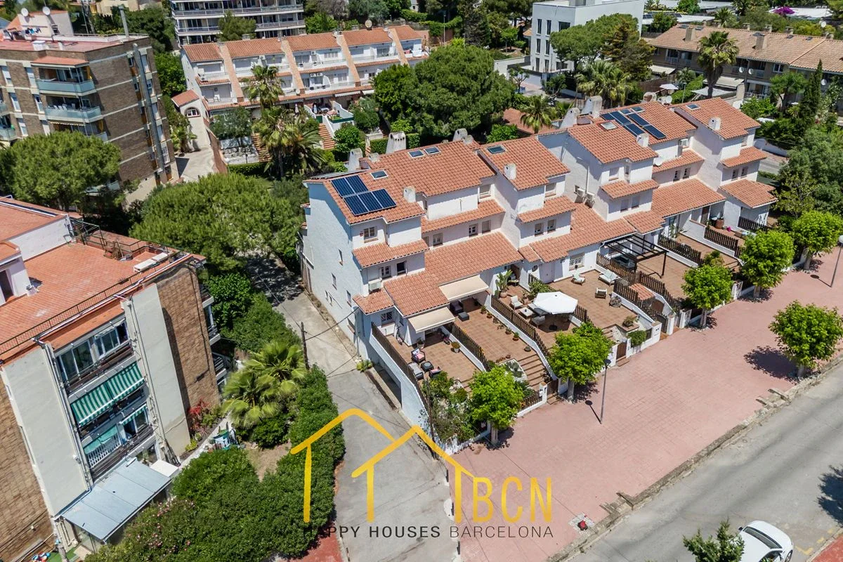 Townhouse with tourist licence, 258 m²