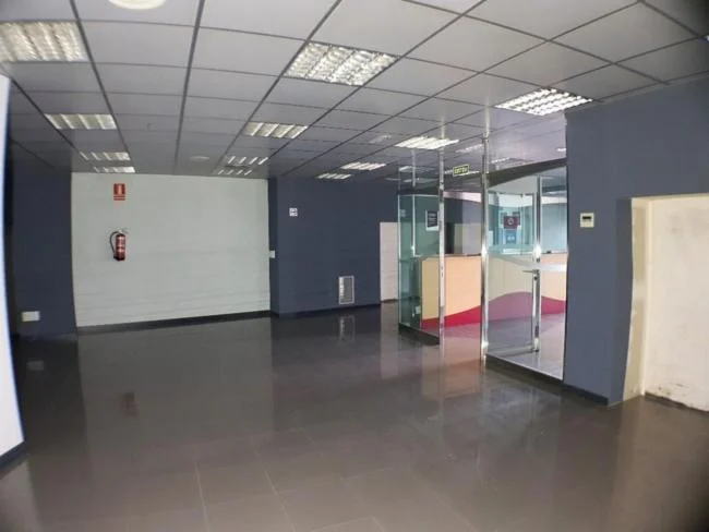 Local comercial céntrico de 280 m²