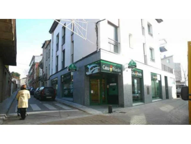 Local comercial a pie de calle, 156 m²
