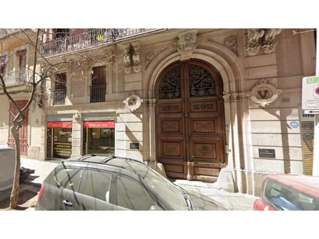 Piso ocupado en Barcelona, 61 m², 2 dormitorios