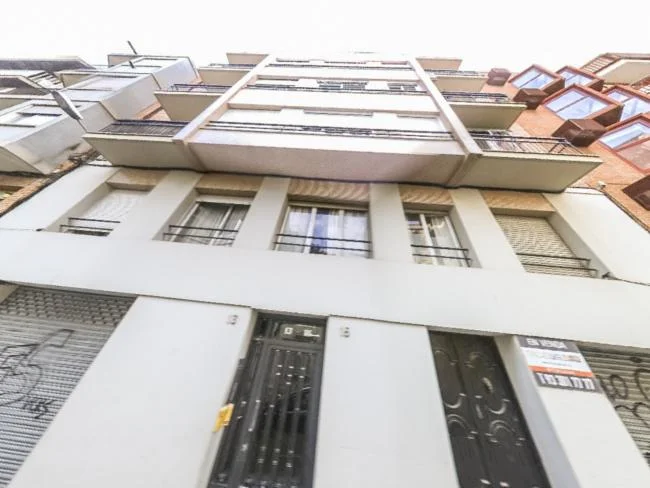 Piso ocupado en Barcelona, 2 dormitorios